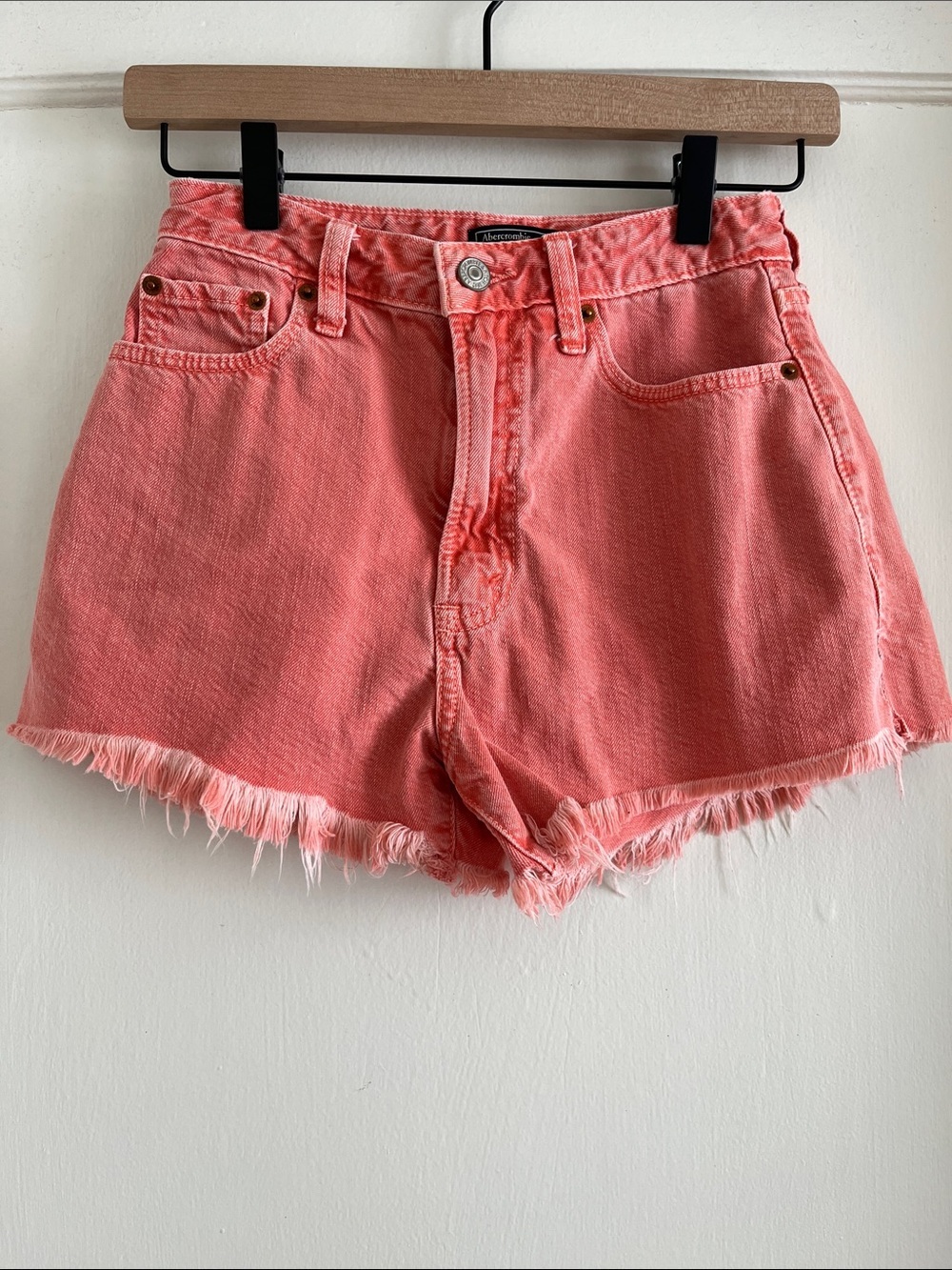 Abercrombie & Fitch Annie High Rise Short Coral Pink Denim Shorts Size 24 / 00